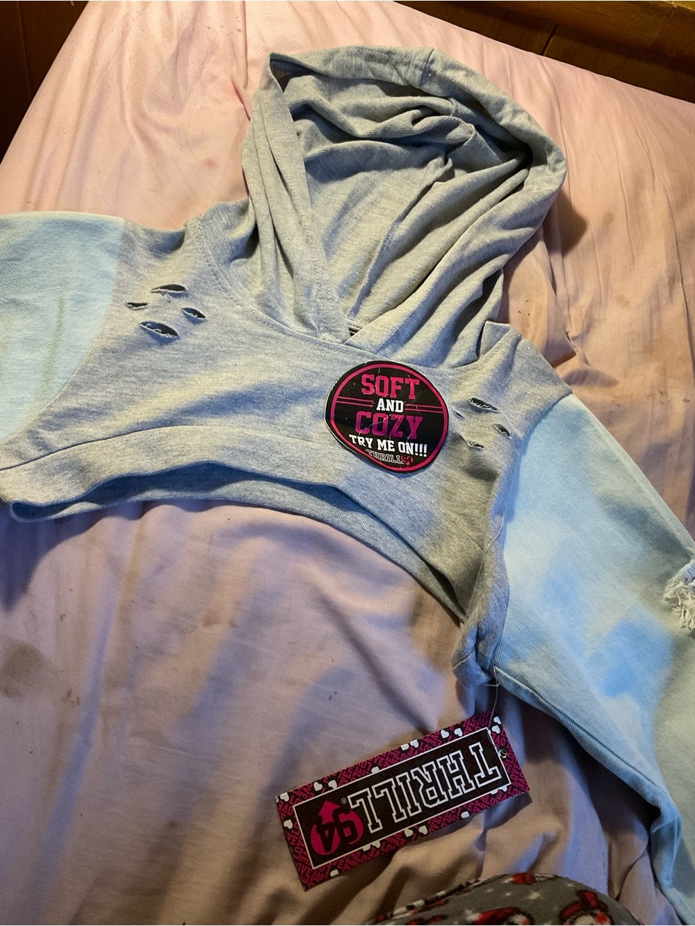 Thrill Light Gray Cropped Hoodie with Pink Patch